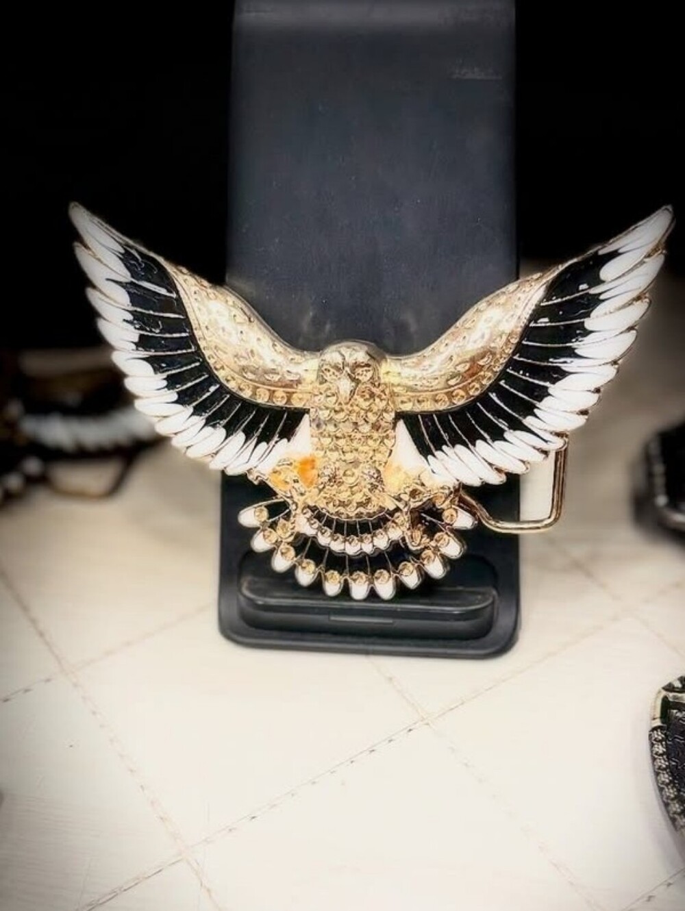 New golden majestic Flying eagle bird  belt buckle